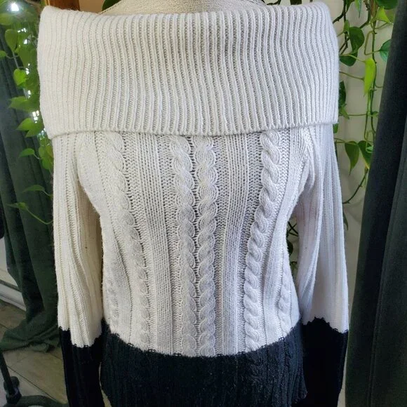SUZY SHIER | Off The Shoulder Cable knit Long Sleeve Black White Sweater (M) - Picture 2 of 10